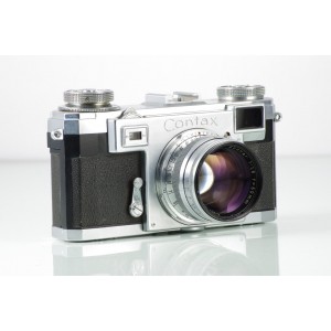 Contax IIa + Carl Zeiss Sonnar. 5cm f1.5